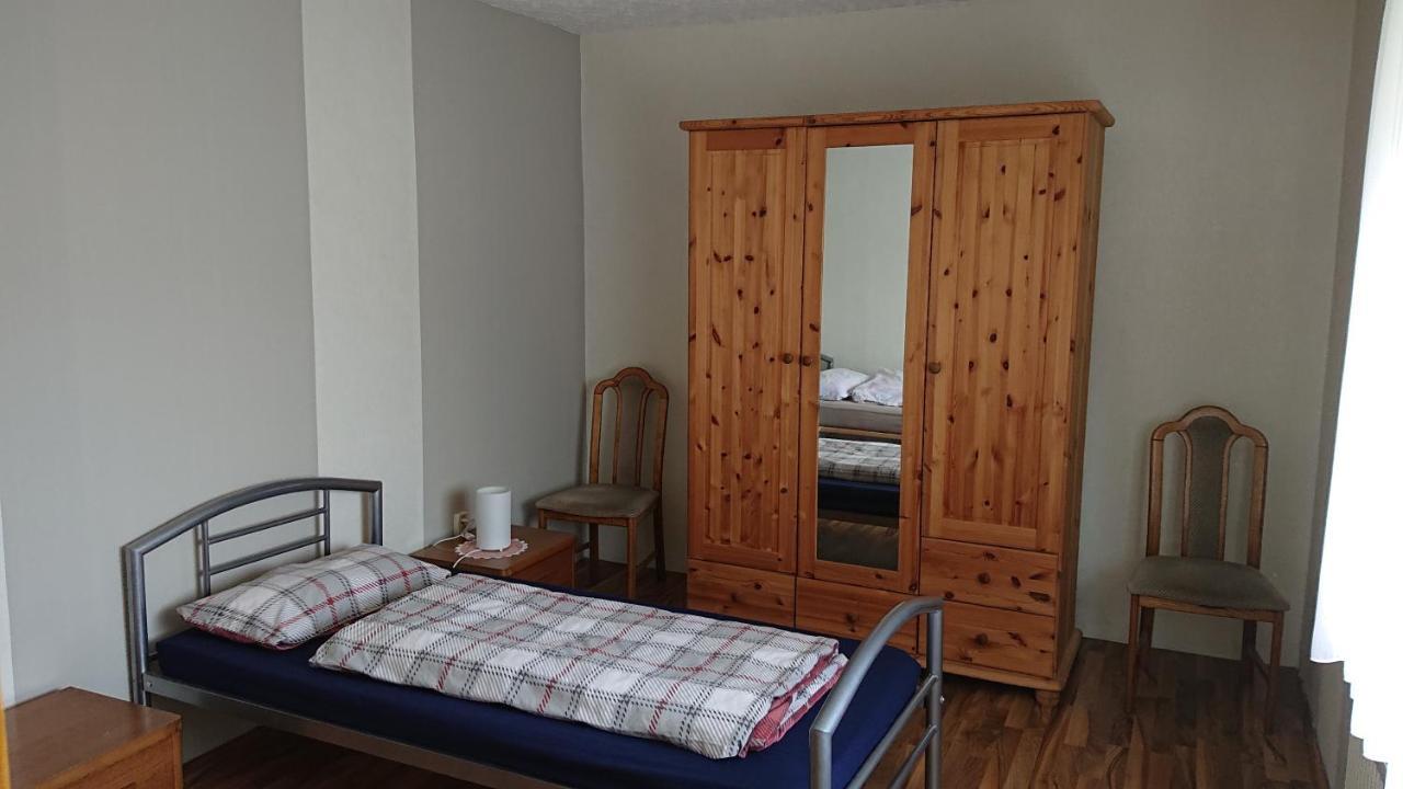 Ferienwohnung Linde - Marburg Biedenkopf Mit 5 Zimmer Und Balkon Frechenhausen Kültér fotó